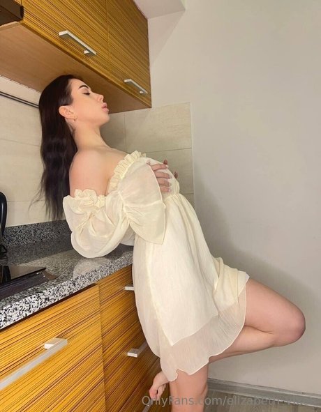 elizabeth natural estrella porno caliente galerías