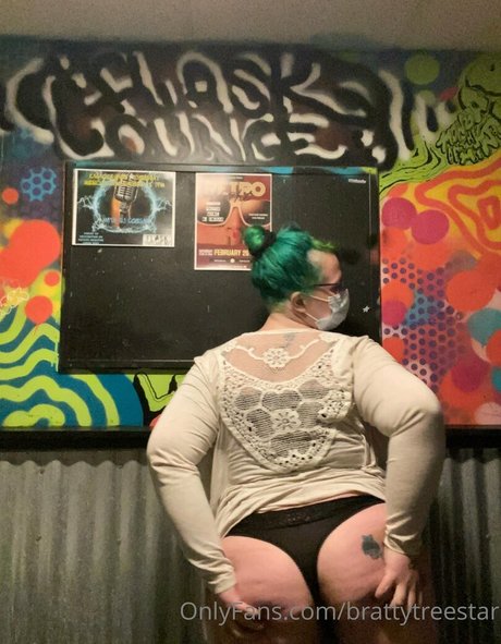 brattytreestar modelo gratis imagen