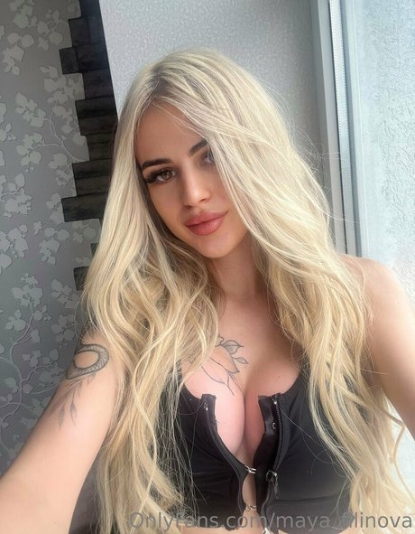 maya filinova estrella porno atractiva recopilación