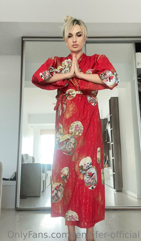 puma rubia onlyfans caliente gratis imagen