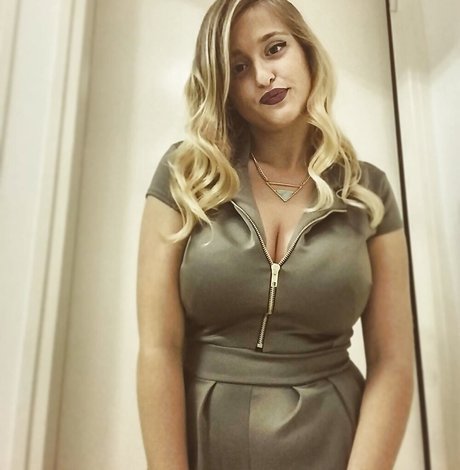 Luan Raviv estrella porno superior archivo