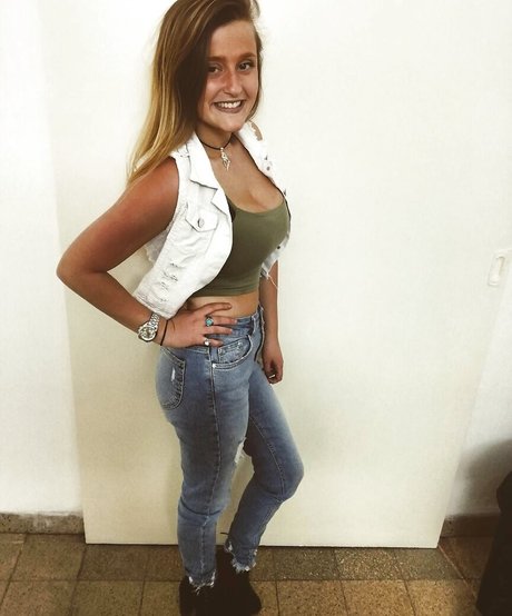 Luan Raviv actriz perfecta imagen