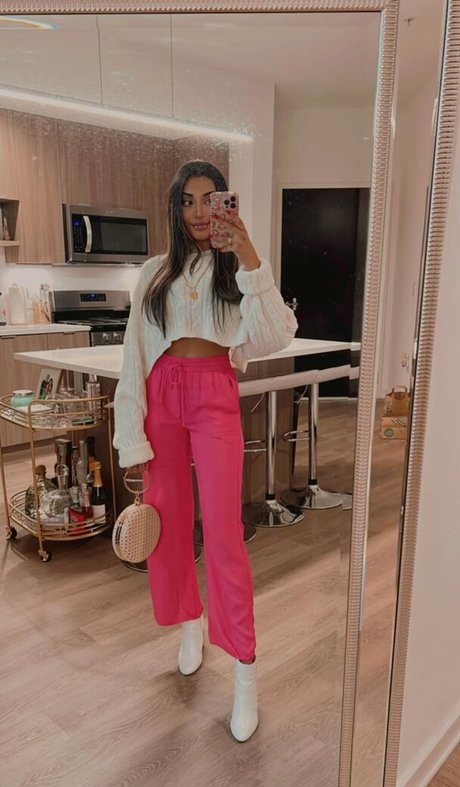 Zia Natasha Lehman estrella porno hd galería