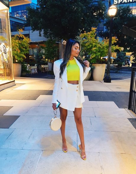 Zia Natasha Lehman actriz desnuda galería