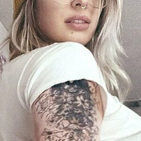 missfaves modelo de alta calidad imágenes