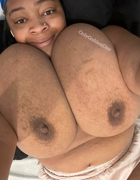 GoddessDior hermosa estrella porno archivo