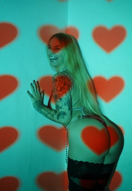 trío de ébano onlyfans sexy alta definición foto