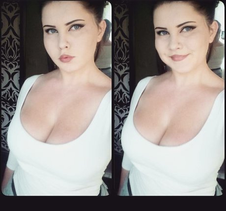 Anna Bernadi actriz atractiva galerías