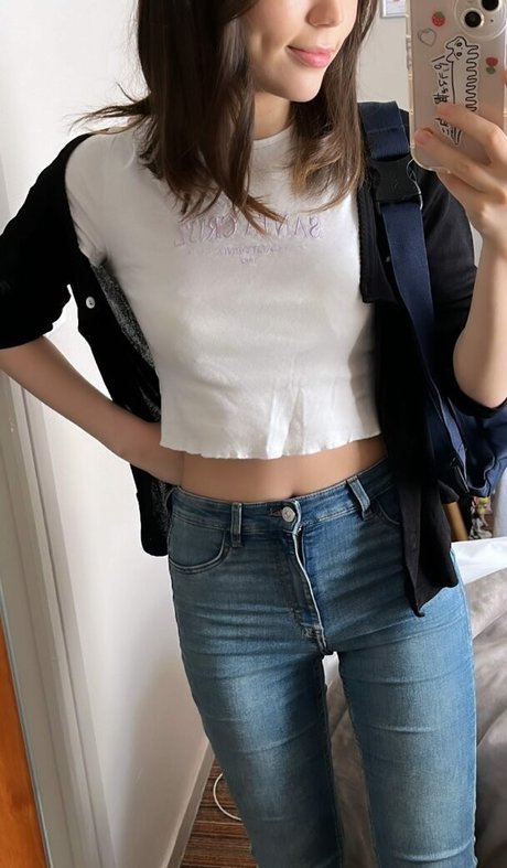 ASMR BlueKatie estrella porno en alta definición archivo