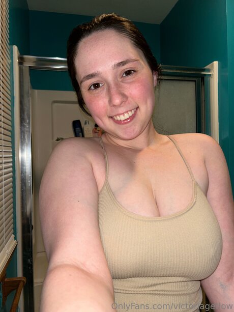 Victoriagetlow buena actriz fotos