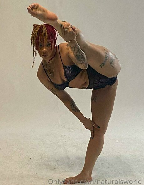 Naturalsworld estrella porno archivo