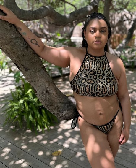 Preta Gil modelo adulto recopilación