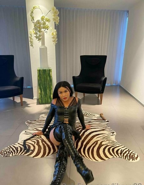 lilyuw88 desnudos de estrellas imagen