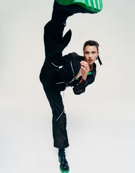 Margaret Qualley estrella porno hermosa galerías