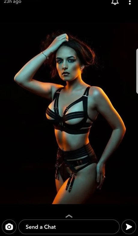 Rebecca Geldard estrella foto