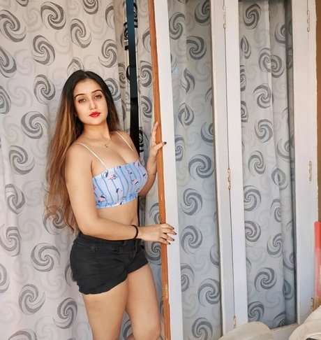 Aniza Hazel estrella porno de alta calidad imagen