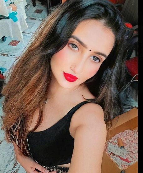 Aniza Hazel estrella porno adulto galerías