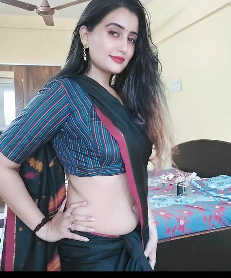 Aniza Hazel estrella xxx fotos