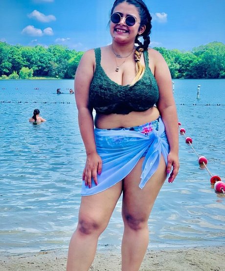 Akankshya Rijal estrella porno de arte archivo