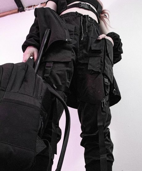 Porcelain Ghoul modelo sexy imagen