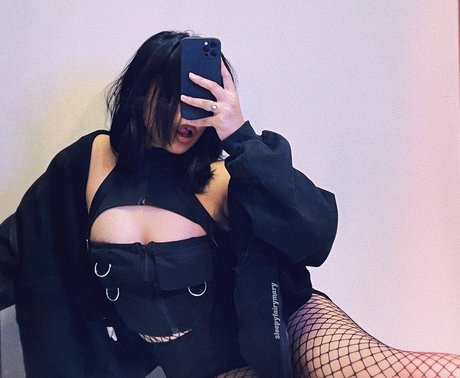 SleepyFairyMary estrella porno agradable imágenes