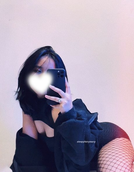 SleepyFairyMary desnudos de modelos galería