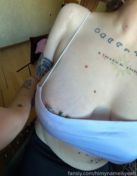 himynameisyeah actriz desnuda foto