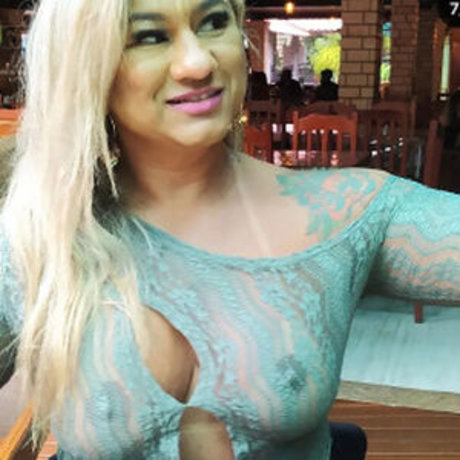 Esther Exhib desnudos de estrellas galerías