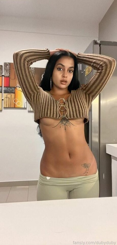 dubyduby modelo xxx imágenes