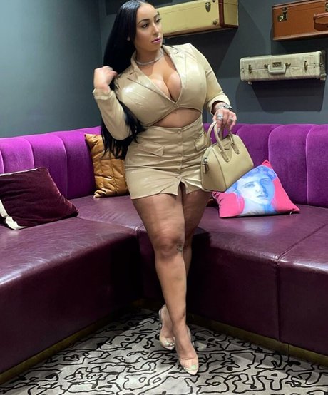 Tylea modelo hd galería