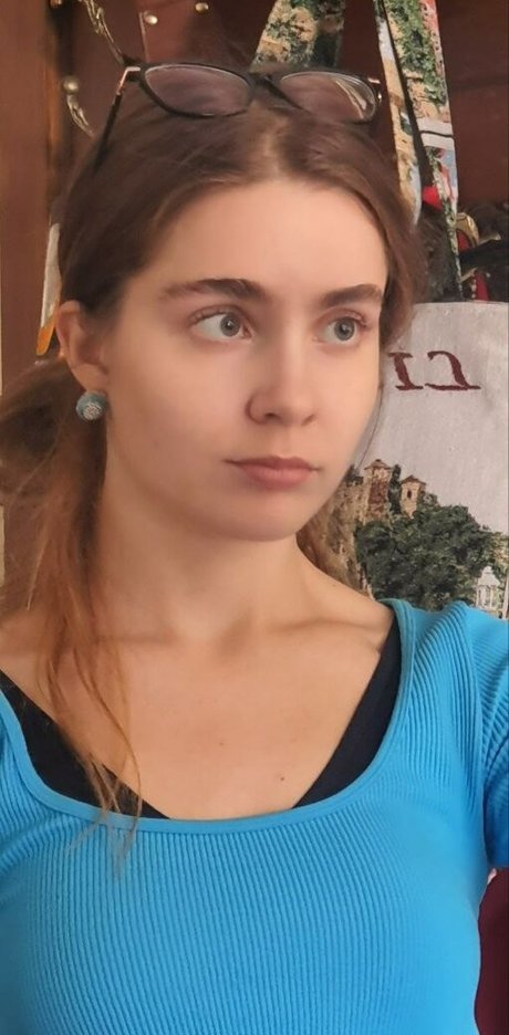 Condessa Anasta actriz de desnudos archivo