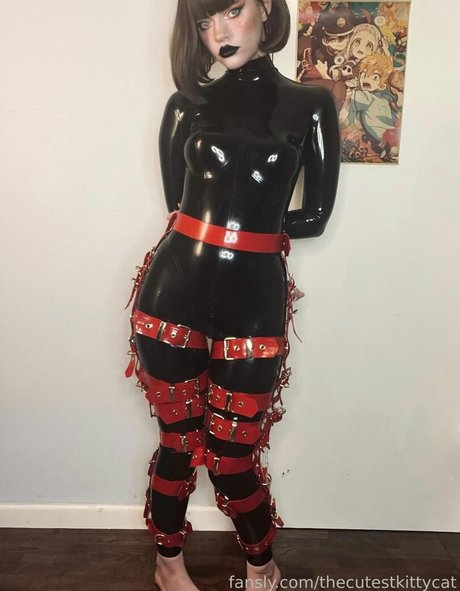 thecutestkittycat arte modelo imagen