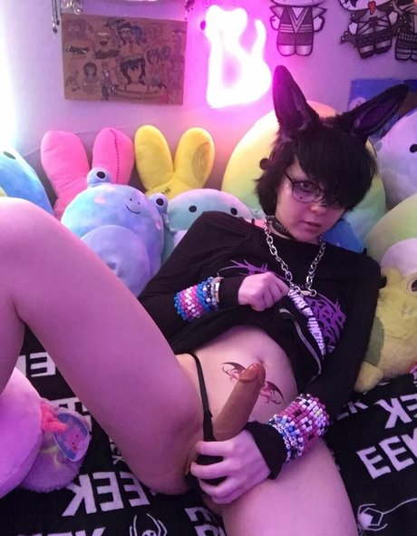 BrokenBunnys estrella porno archivo