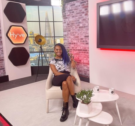 Lucy Hedges estrella de alta definición fotos