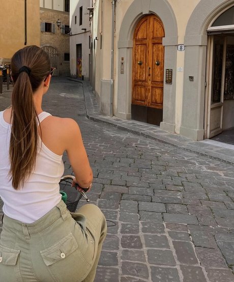 Martina Vendali arte estrella porno galería