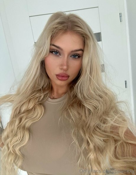 pavoxxy estrella porno hermosa imagen