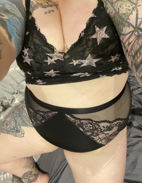 thicc n spooky sexo estrella porno fotos