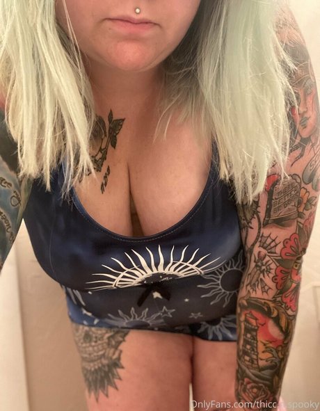 thicc n spooky modelo adulto recopilación