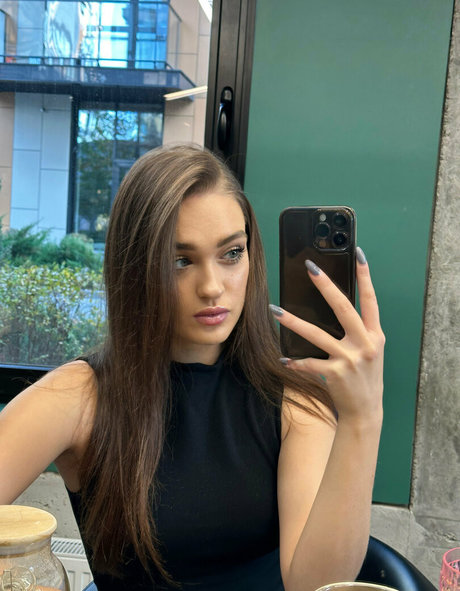 valerie chantal hermosa actriz foto