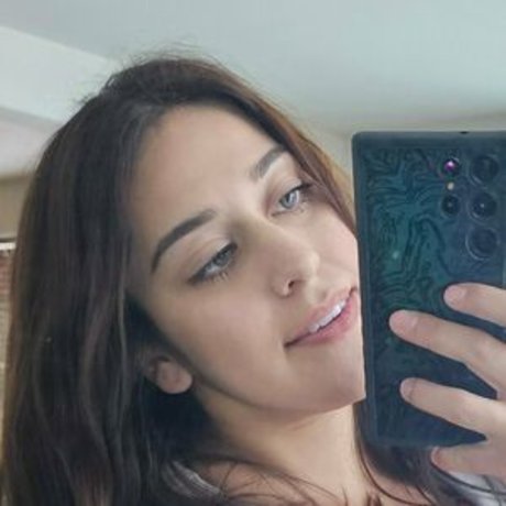 Maria Moreno Tech estrella bonita galerías