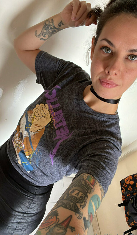 blackdiiablo modelo desnudos archivo