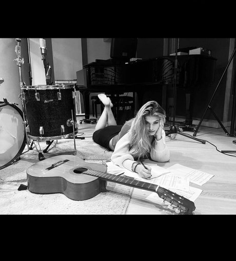 sujetador onlyfans alta calidad agradable fotos