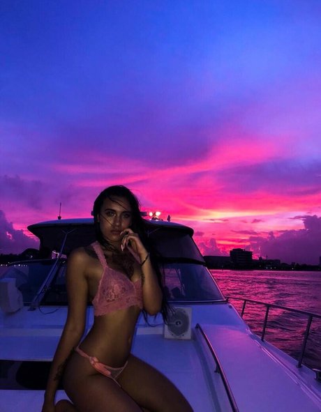 Laura Zarate linda estrella recopilación