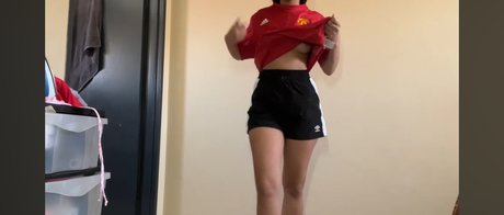 Momofebs bonita estrella porno imágenes