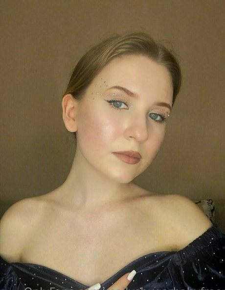 mollyshugarbabyfree arte estelar imágenes