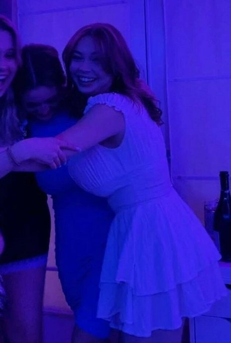 ilinamcqueen actriz erótica foto