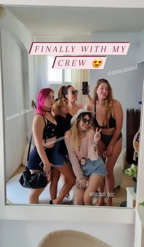 Neta Shaked estrella imágenes