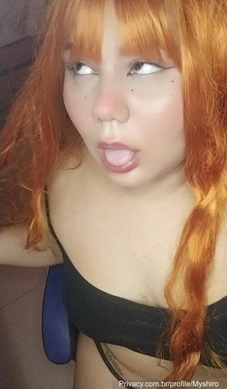 ducha de ébano onlyfans arriba hermosa foto