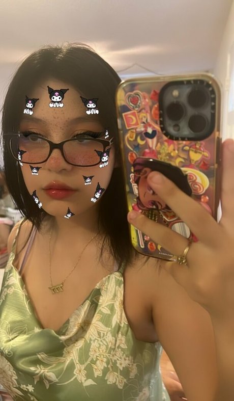 Luvmails modelo de alta calidad archivo