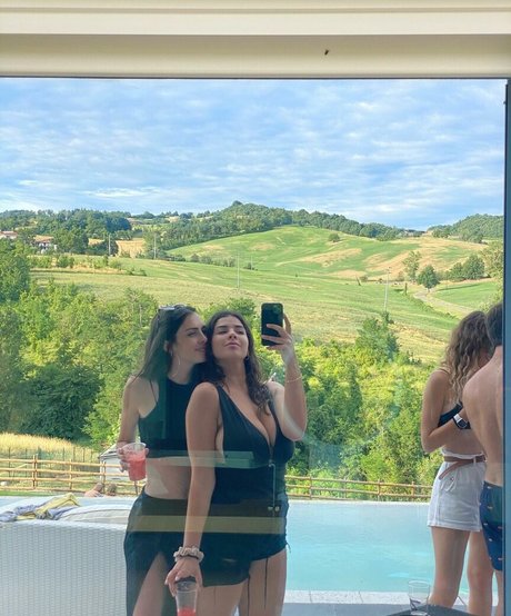 im notannaa actriz erótica galerías